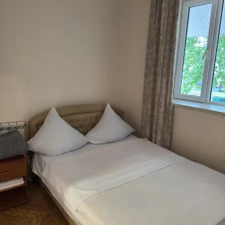 Hayots Ojakh Sevan Room photo